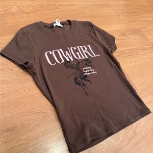 Brown Cowgirl Graphic T-Shirt